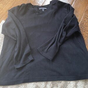 EUC Men’s V Neck Long Sleeve Shirt